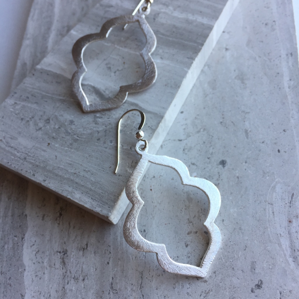 Sterling Silver Brushed Lantern (Small) Earrings Nwt